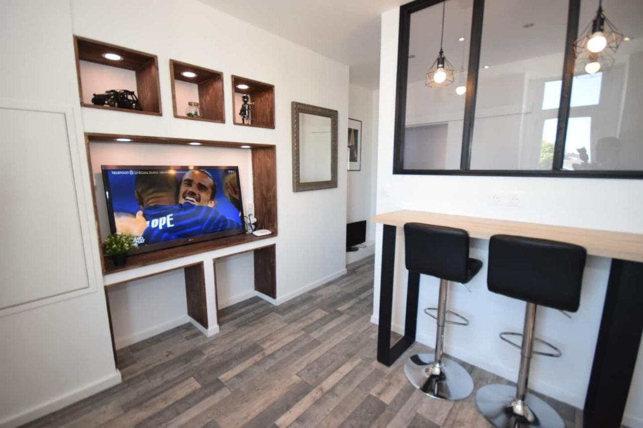 Design Appart - Hyper Centre - Tram - Free Wifi - Lerelaisdodile21 Valenciennes Exterior photo